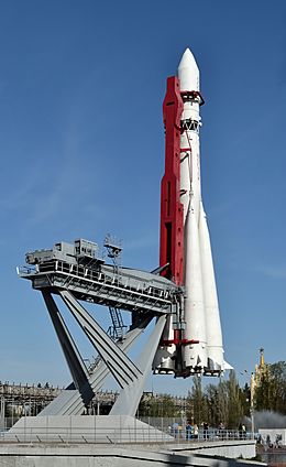Vostok 8K72K in VDNKh (1).jpg