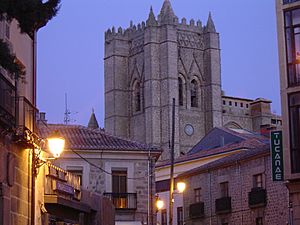 Archivo:Ávila. Catedral 1