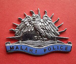 Archivo:BADGE - Malawi - Malawi Police (7951148760)