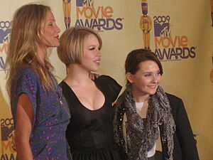 Archivo:Cameron Diaz, Sofia Vassilieva and Abigail Breslin