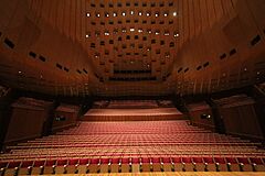Archivo:Concert Hall Interior