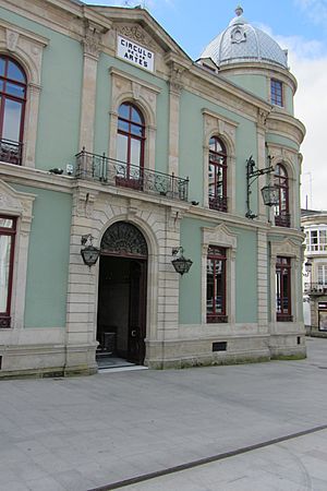 Archivo:Fachada del Círculo de las Artes de Lugo