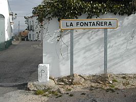 Placa del pueblo en la frontera portuguesa.
