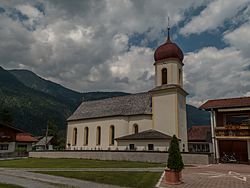 Forchach, katholische Filialkirche Expositurkirche heilige Sebastian Dm63984 foto11 2014-07-25 13.56.jpg