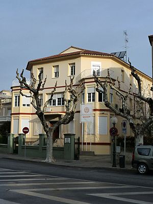 Archivo:Huesca - Instituto de Estudios Altoaragoneses