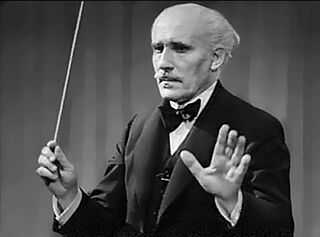 Hymn of the Nations 1944 OWI film (03 Arturo Toscanini conducting Verdi's La Forza del Destino 03).jpg