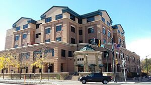 Archivo:Larimer County Justice Center, NE corner