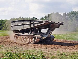 Archivo:MT-55 Militärtag - Uffenheim - 2015 