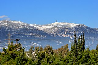 Parnitha some snow 3 Feby 2010.jpg