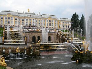 Archivo:PeterhofGrandCascade