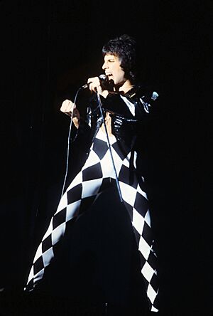Archivo:Queen (15383194666)