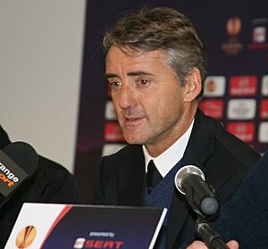 Archivo:Roberto Mancini - Press