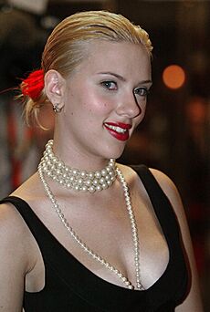 Archivo:Scarlett Johansson 2003