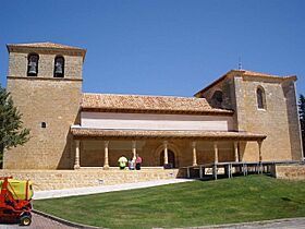 Sinovas (Aranda de Duero) - Iglesia de San Nicolas de Bari 10.jpg
