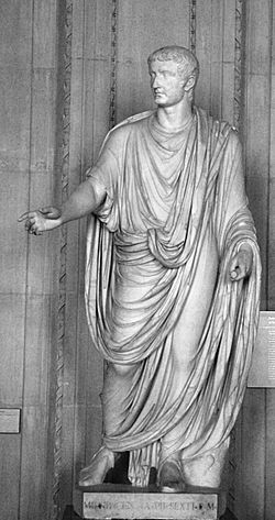 Archivo:Tiberius Capri Louvre Ma1248
