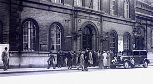 Archivo:Académie Royale des Beaux-Arts, Bruxelles, 13 juin 1935