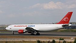Archivo:Airbus A300C4-605R - Islandsflug Cargo - TF-ELW - LEMD