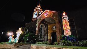 Archivo:Alegorías y ornamentaciones de Pascuas 2025 en la Parroquia San Luis Gonzaga (Capioví, Misiones)