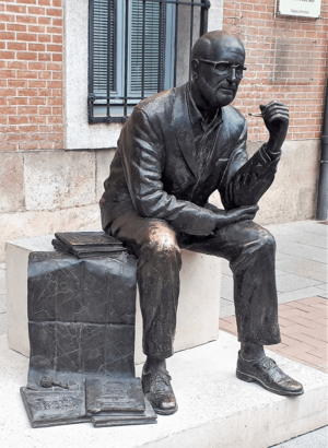 Archivo:Andrés Bonilla Gutiérrez (RPS 09-07-2023) Arsenio Lope Huerta, estatua