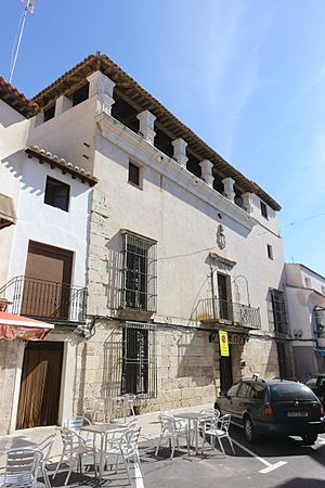 Archivo:Casa de Don Pedro Flores de la Oliva, Yepes