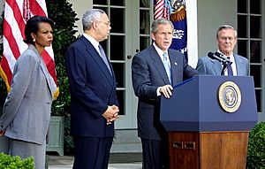 Archivo:Condoleezza Rice Colin Powell George W. Bush Donald Rumsfeld