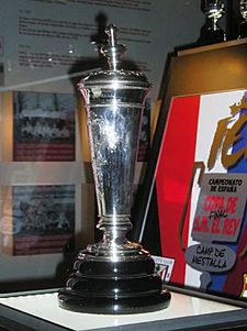 Archivo:Copa de la coronacion