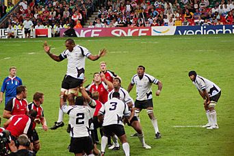 Archivo:Fiji vs Canada RWC2007 lineout