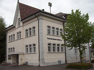 Archivo:Gemeindeverwaltung Luterbach