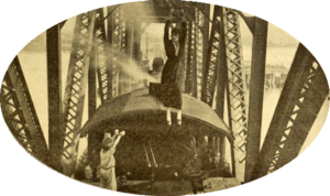 Archivo:Helen Gibson in A Daughter of Daring