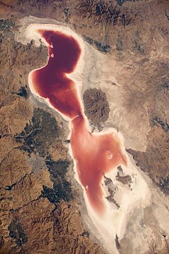 ISS-49 Lake Urmia, northwestern Iran.jpg