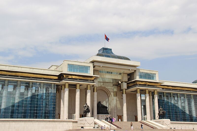 Mongolian Parliament House (35595001491)