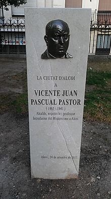 Monolit Vicent Pascual Pastor.jpg