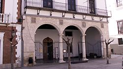 Archivo:Museo Arqueológico de Baza, en Granada (España)