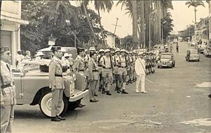 Archivo:Naval Infantry in Spanish Guinea 1964
