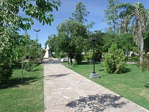 Archivo:Plaza Sarmiento en Las Breñas