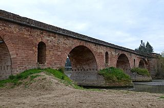 Puente de Andújar, Spain (33409052470).jpg