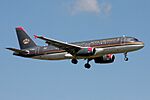 Royal Jordanian Airline Airbus A320-232 F-OHGX (21197266119).jpg