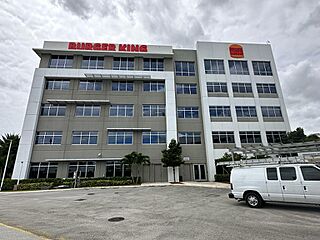 Sede central de Burgerking en Miami.jpg