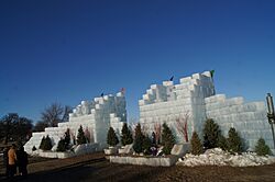 Spicer Castle 2015 (16133072147).jpg