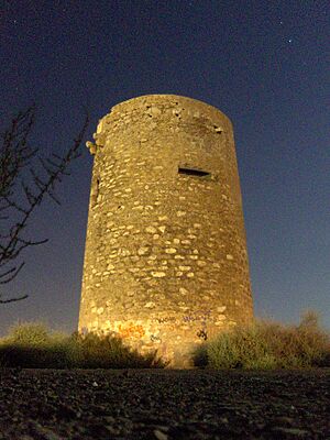 Archivo:Torre Perdigal noche
