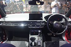 Archivo:2021 Honda Civic RS sedan (Indonesia) interior