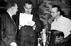 Archivo:Borges rivero y piazzolña 1965