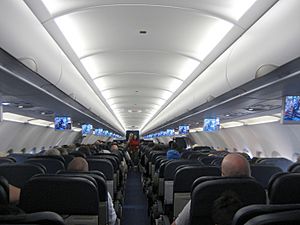 Archivo:British Airways A321 Y cabin, GB (GT) March 2008