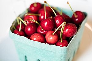 Archivo:Cherry season (48216568192)