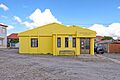 Consultorio local en Brincones