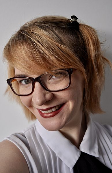 Dr Emma Chapman 1b2a