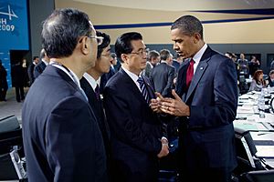 Archivo:Hu Jintao and Barack Obama 2009