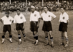 Archivo:Jogadores do Corinthians, 1933