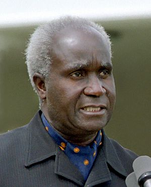 Archivo:Kenneth David Kaunda