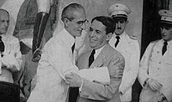 Archivo:López Contreras y Eduardo Santos en 1941